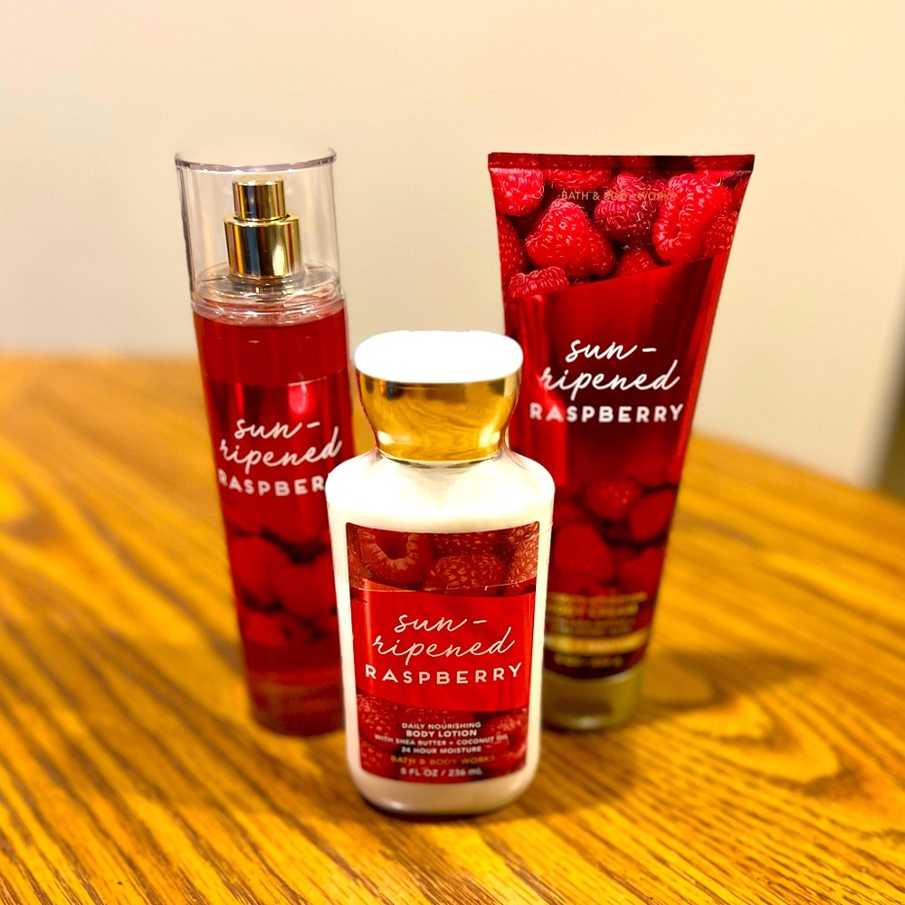 Sun-ripened Raspberry body cream, lotion, and fragrance mist bundle!